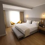 Adm Grand Hotel