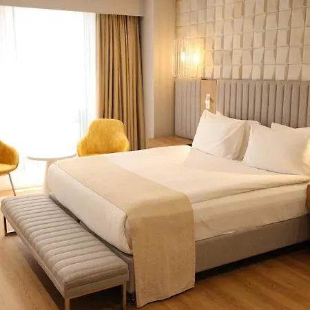 Отель Adm Grand 5*